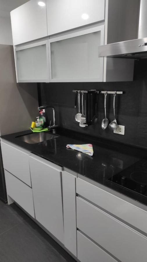 Luxury Apartment Арінаґа Екстер'єр фото